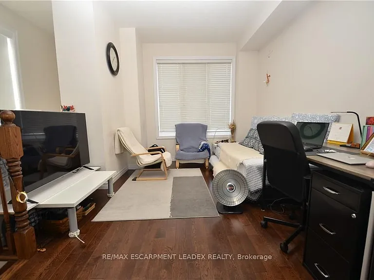 1169 Garner Rd E #25 — Photo 4