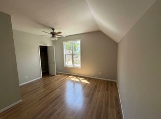 710 Desoto St UNIT 2, Saint Paul, MN 55130