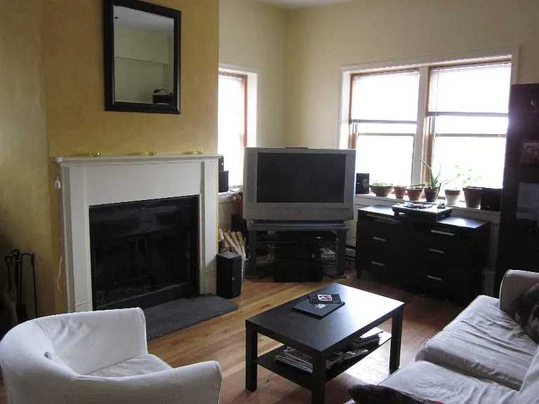 1750 Washington St #7 — Photo 1