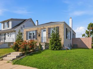 4696 Allemania St, Saint Louis, MO 63116