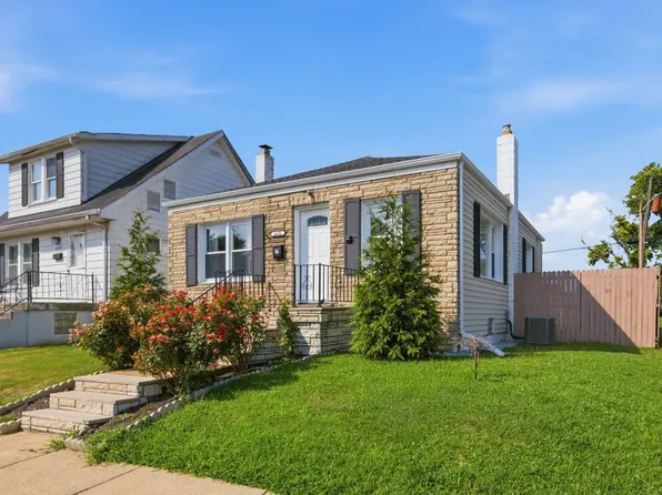 4696 Allemania St, Saint Louis, MO 63116