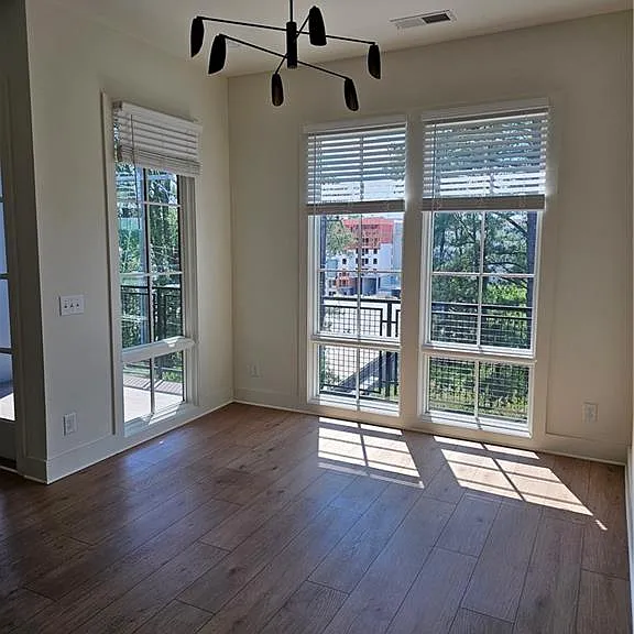 1294 Longreen Ter NW #2 — Photo 5