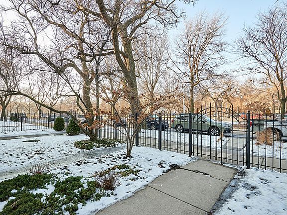 2nd image of 2815 W Logan Blvd APT 1F