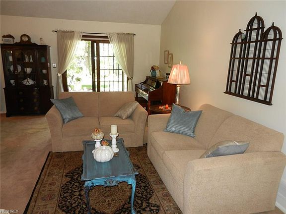 4th image of 4376 Danberry Dr