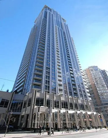 761 Bay St #702 Photo 1