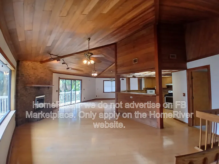 4069 SW Saint Lucie Shores Dr — Photo 2