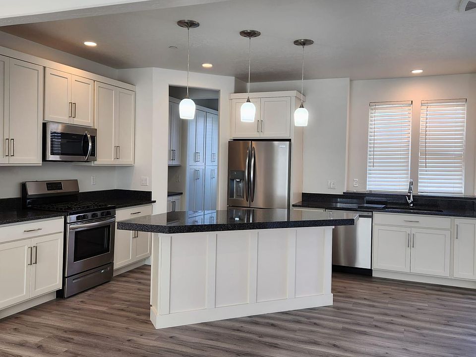 1st image of 5001 W Duckhorn Dr