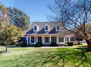 6855 Stonepoint Ct, Paducah, KY 42003