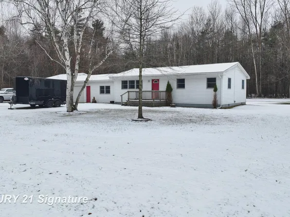 1620 S Fordney Rd, Hemlock, MI 48626