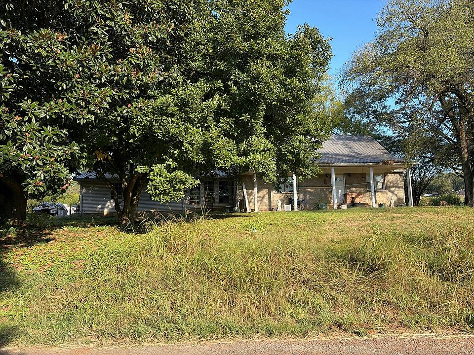 1st image of 1031 Federal Rd