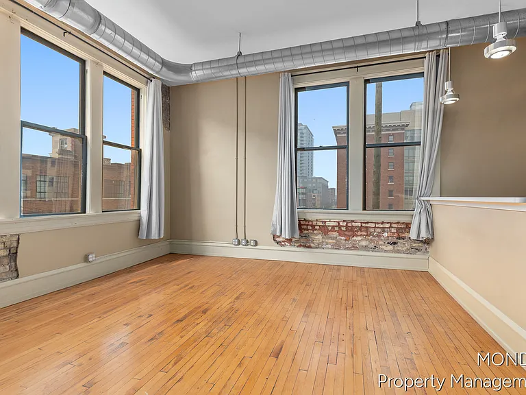 1 Oakes St SW #3 — Photo 17