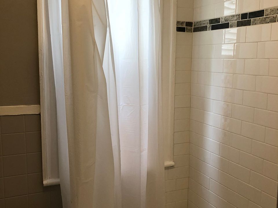 2nd image of 59 Tower St #2