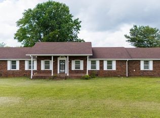 1229 Knights Church Rd, Decherd, TN 37324