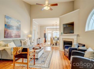 300 Park View Dr, Belmont, NC 28012