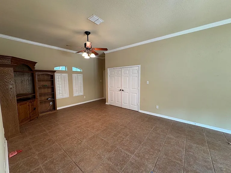 4112 Evergreen Cir — Photo 7