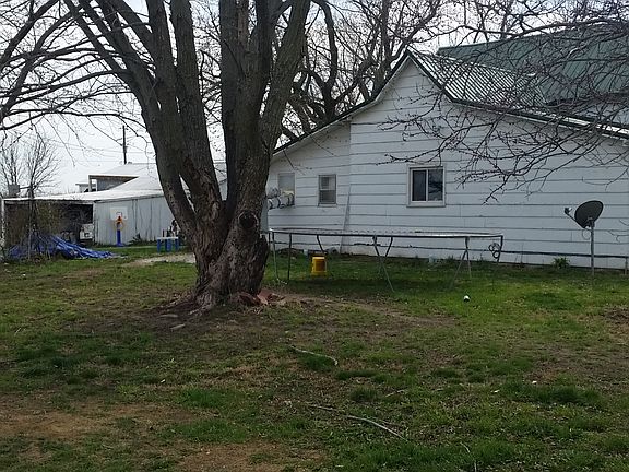 view from the driveway