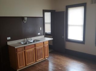 2515 N 39th St, Milwaukee, WI 53210