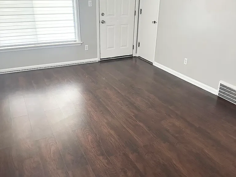 18740 Carlysle St — Photo 13