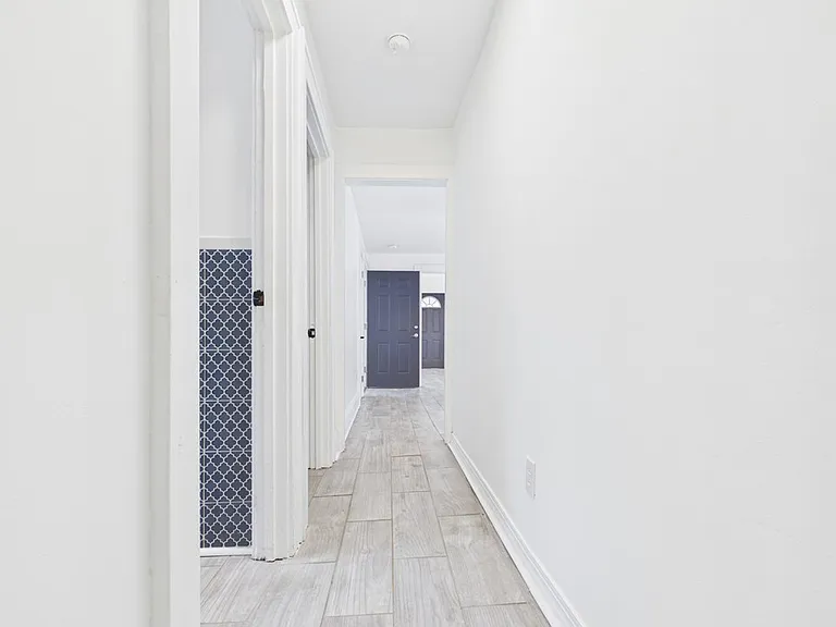 614 N Front St — Photo 20