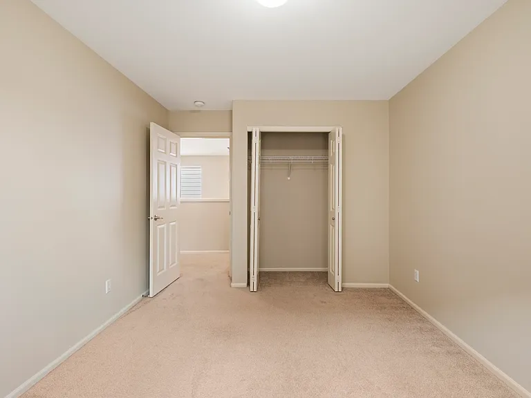 613 195th St SE — Photo 31