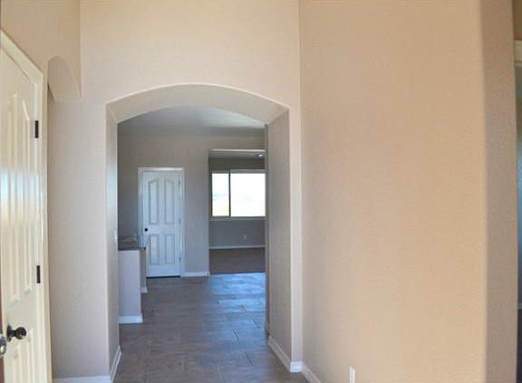 5th image of 517 Valley Elm Dr