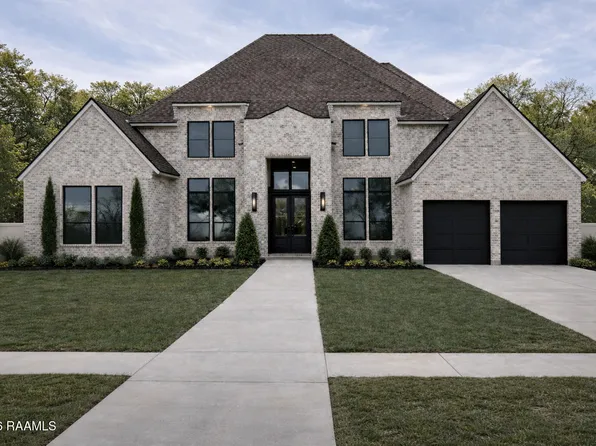 107 Leaning Oak Dr, Lafayette, LA 70508
