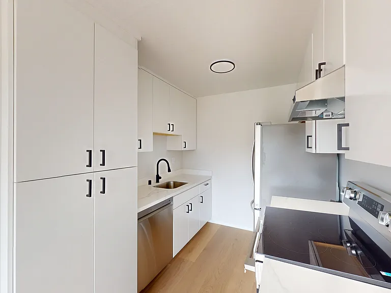 395 Euclid Ave #306 — Photo 3
