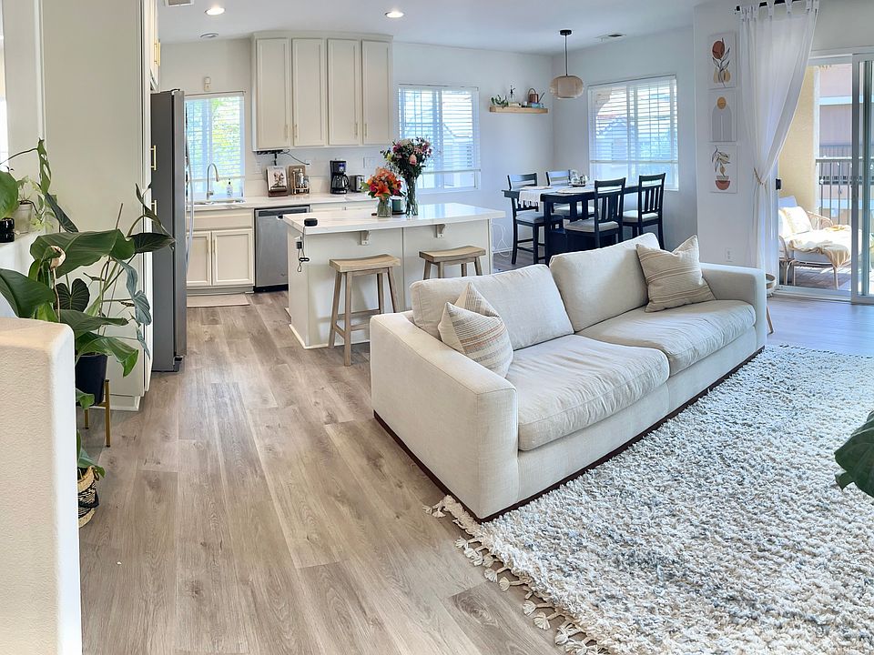 1st image of 1468 Levant Ln Unit 1
