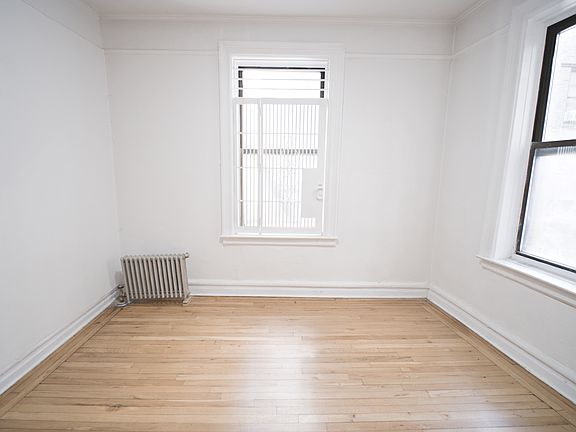 5th image of 629 W 170th St APT 2E