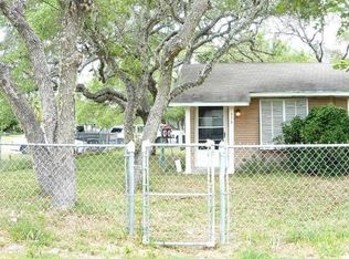 328 N Terry St, Rockport, TX 78382