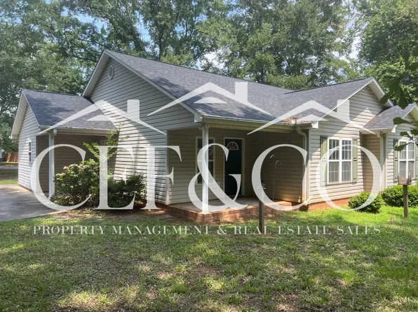 305 Vinyard Rd, Boiling Springs, SC 29316