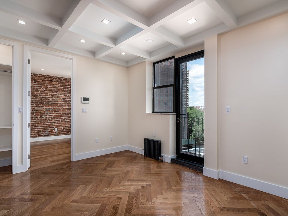 1st image of 941 Washington Ave #481