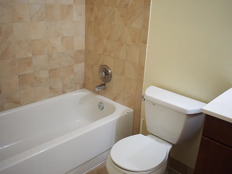 5845 Watermark Cir — Photo 20