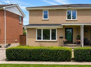139 Vauxhall Dr, Toronto, ON M1P1R5