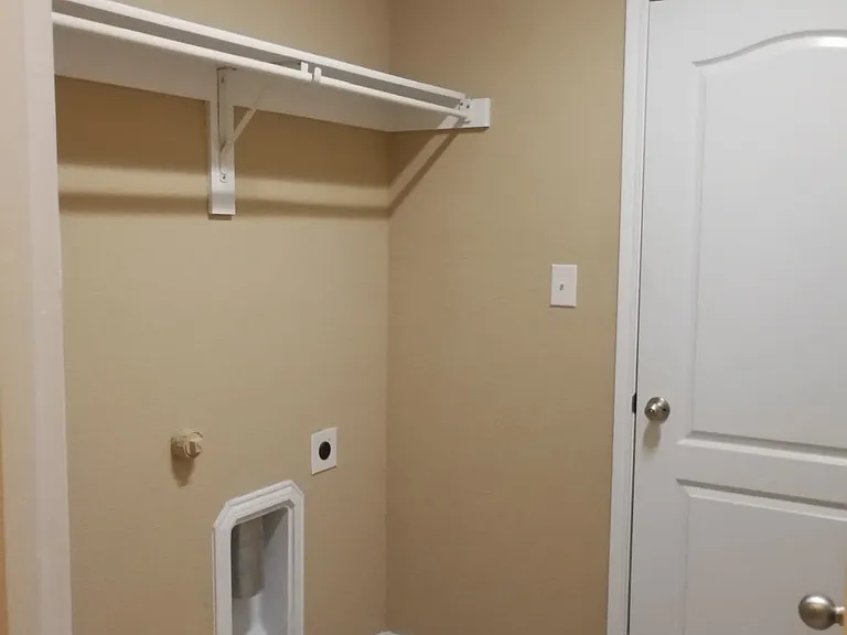 2793 Crescent Lake Dr — Photo 5