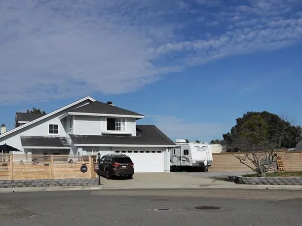 371 Holiday Way, Oceanside, CA 92057