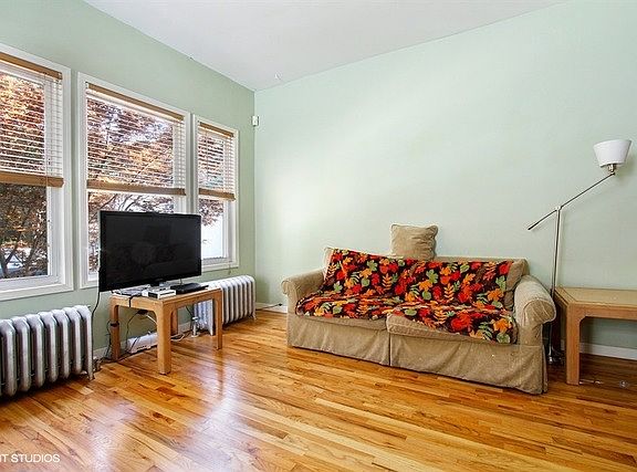 5th image of 2628 N California Ave