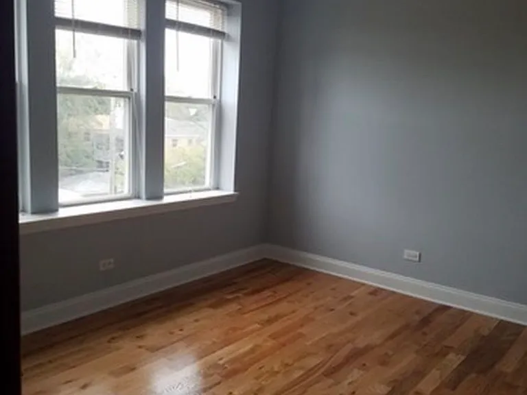 5741 N Kimball Ave #2B — Photo 4