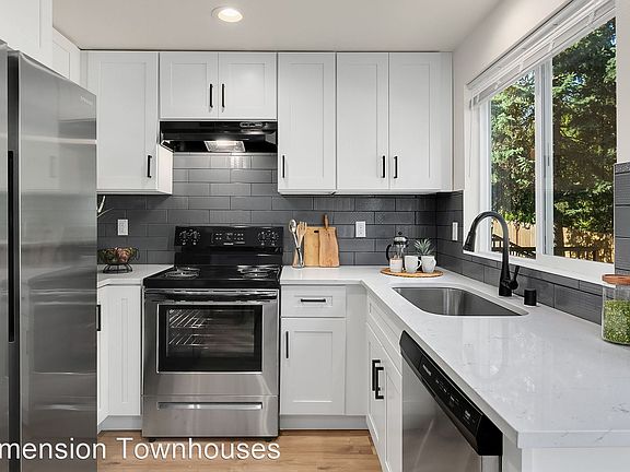 3rd image of 5707 202nd St SW Unit 8