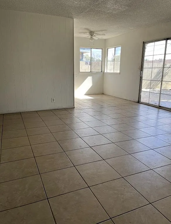 38532 33rd St E — Photo 2