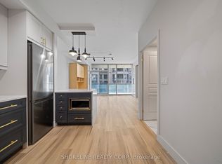 3939 Duke Of York Blvd #205, Mississauga, ON L5B 4N2