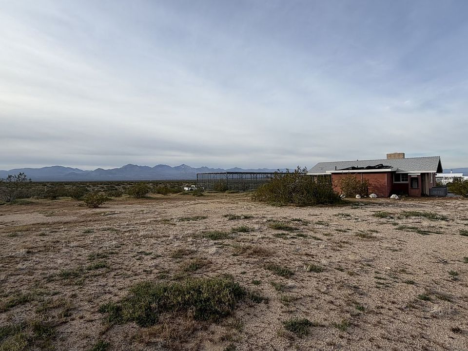 1st image of 2454 W Catalina Ln