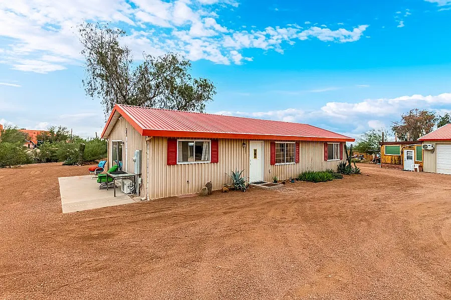 E Singletree St, Apache Junction — Photo 2