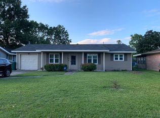 1900 Walnut Ave, Orange, TX 77632