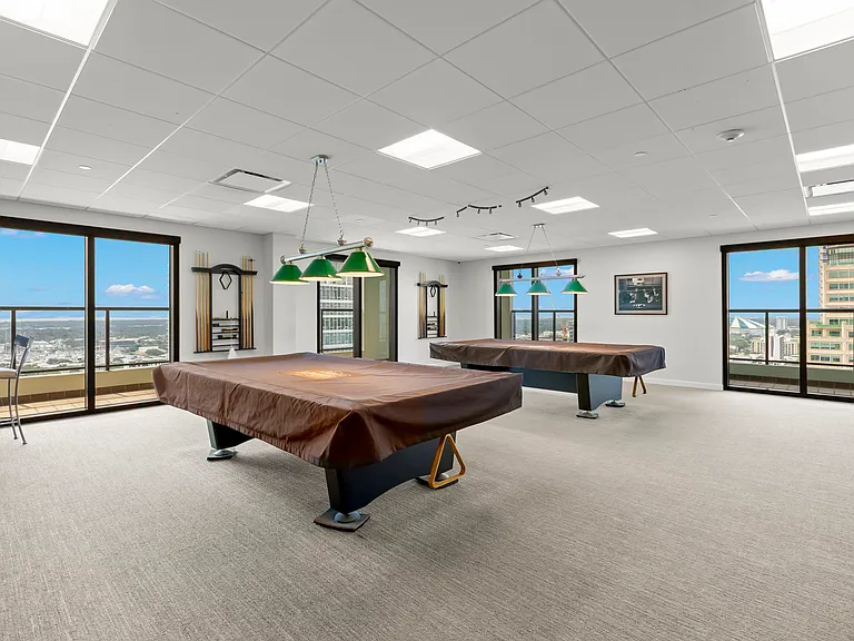 1 Beach Dr SE #2109 — Photo 30