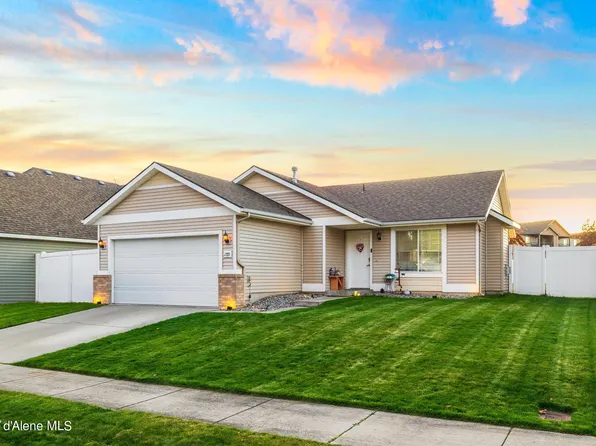 2555 N Tiatan St, Post Falls, ID 83854