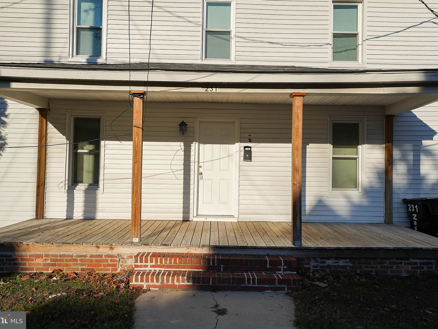 3 bed, 1000 sqft, $1,595 — Photo 4