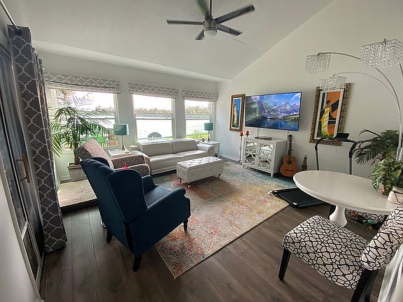 5th image of 178 Northshore Cir