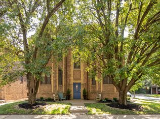 326 Hanley Rd #101, Saint Louis, MO 63105