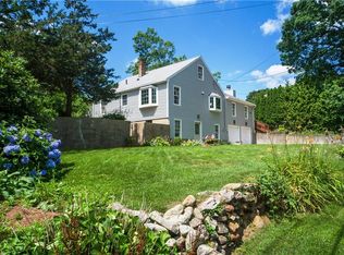 69 Greenlake Dr, Smithfield, RI 02828